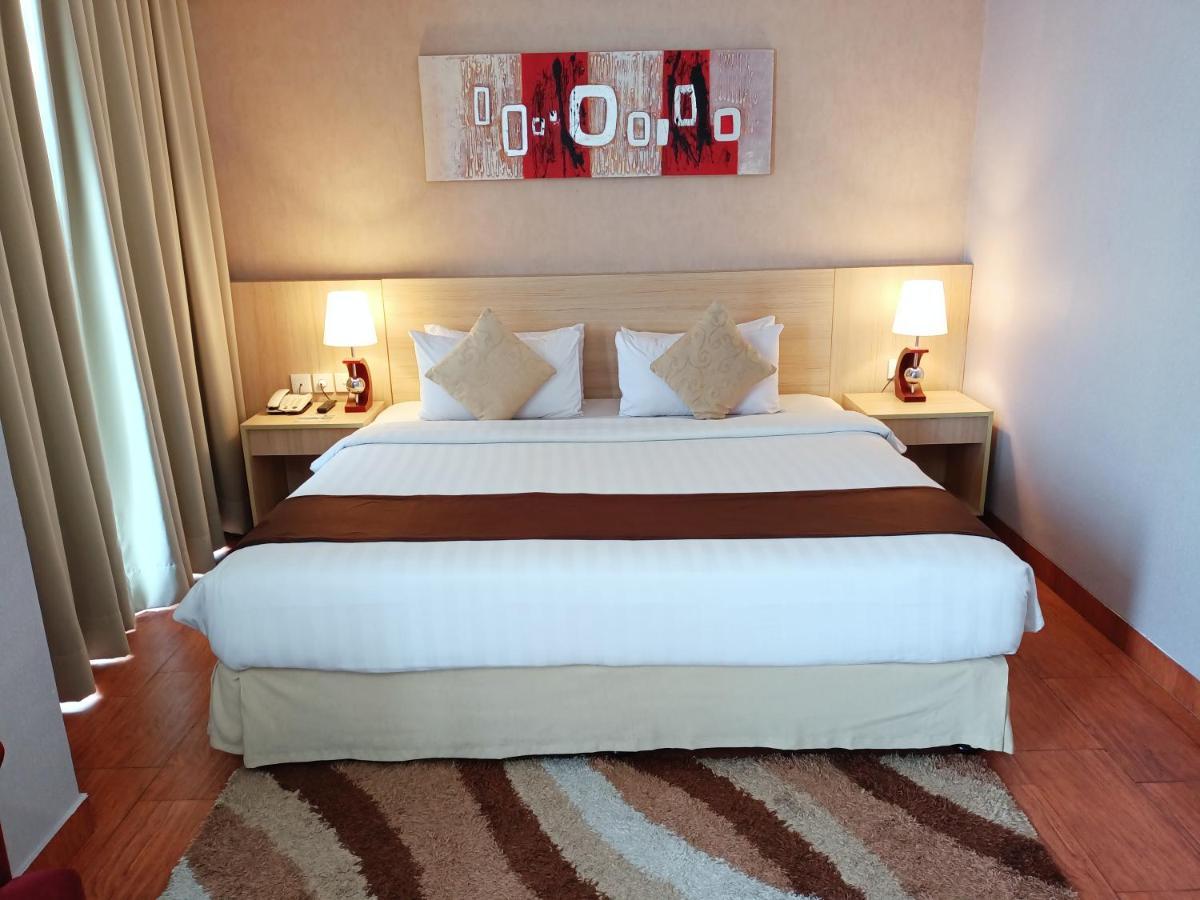 Days Hotel & Suites By Wyndham Jakarta Airport Tangerang Exterior foto